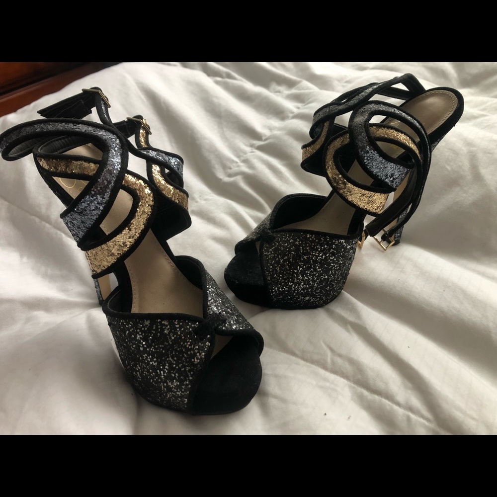 Platform Shoes - Picture 6 of 6